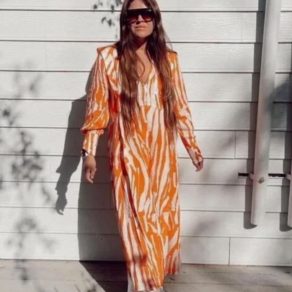 H&M dress